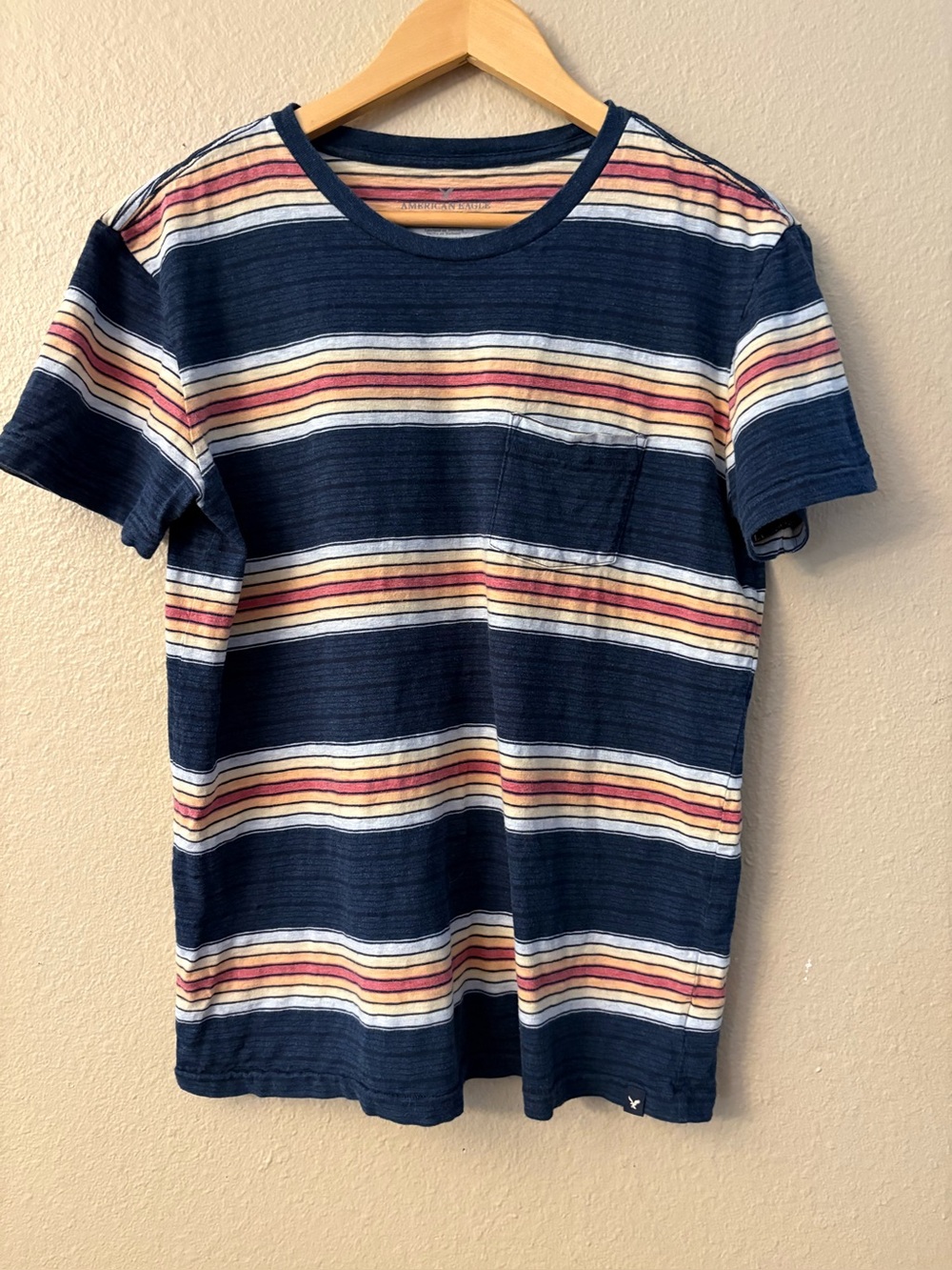 American Eagle Men's Retro Striped Pocket T-Shirt Medium 100% Cotton Navy - Picture 1 of 9